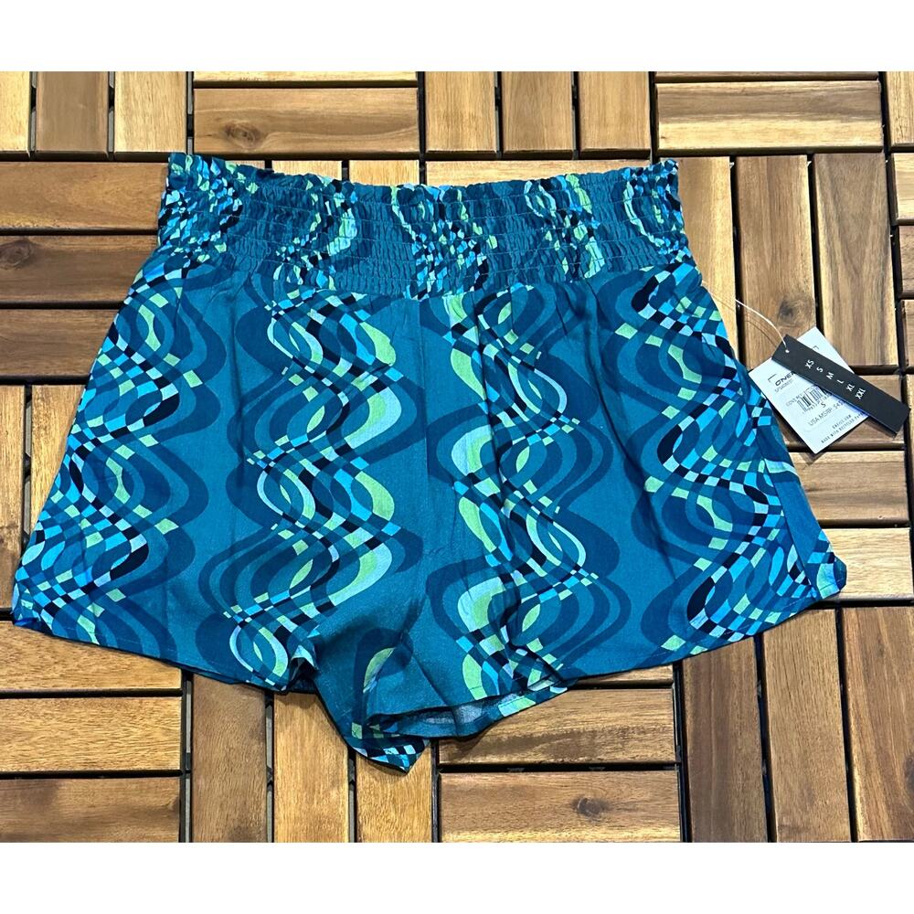 Size Small- O'NEILL Women's Printed Woven Pull-On Shorts Smocked Waistband NWT